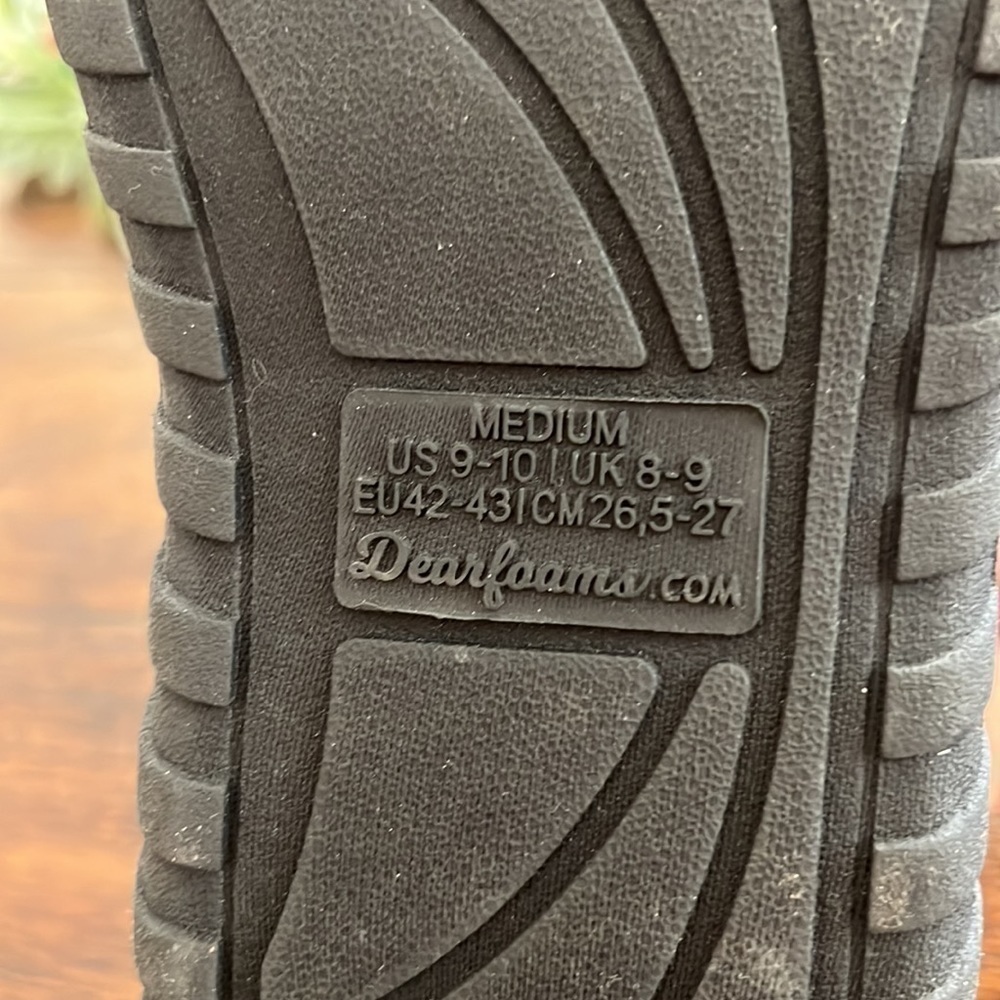 Dreamfoam house slippers | size Medium US 9/10 - Picture 6 of 6